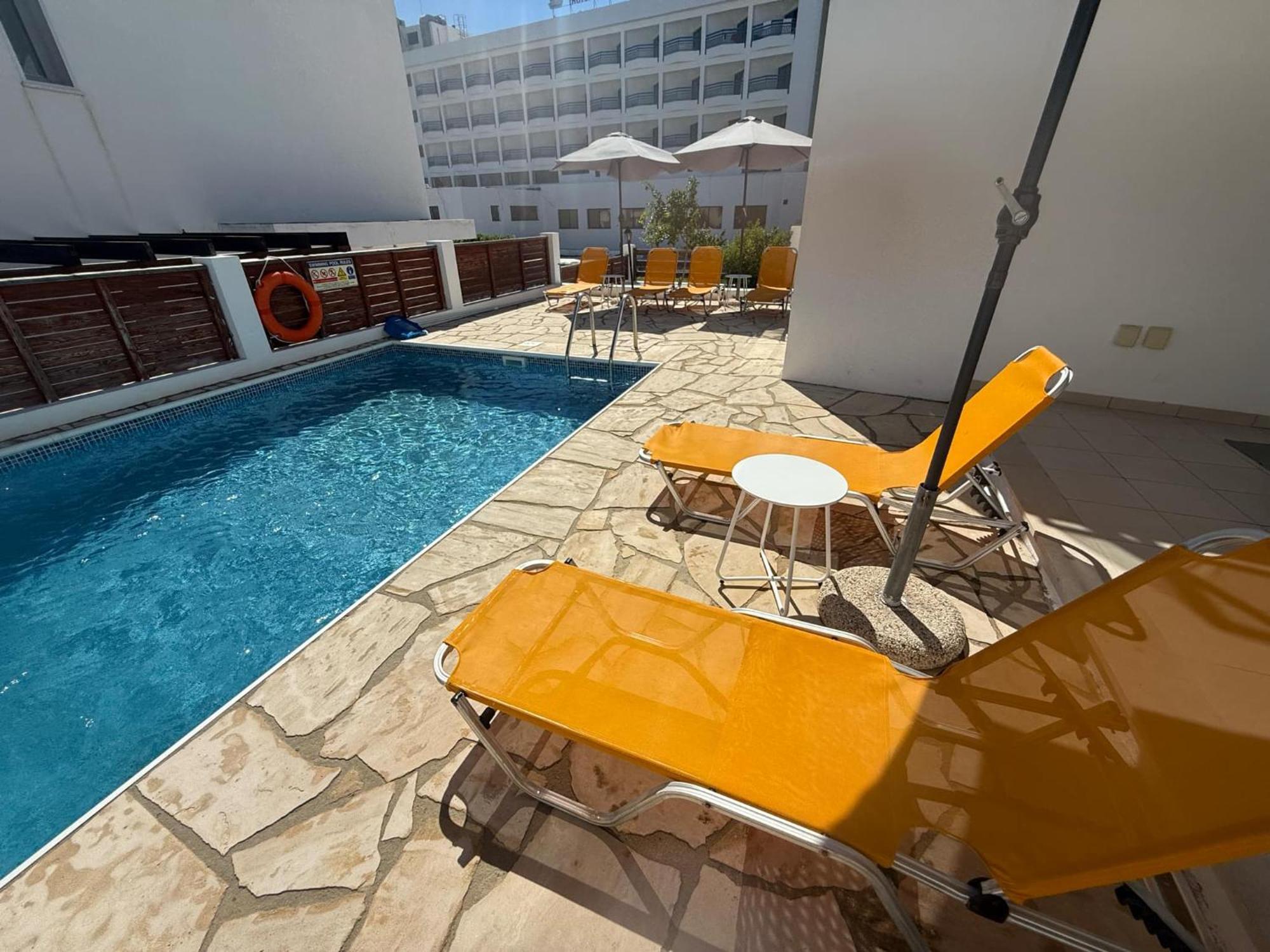 Villa Mulberry Retreat 0,5Km From Everything Коралова Затока Екстер'єр фото